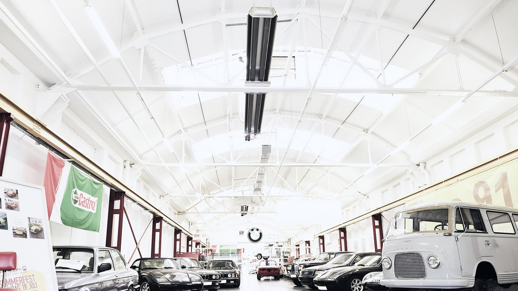 2-Stage Harsh Environ.Tube Htr: S/S Burner House + Aluminized Tube/Reflector; 130/90 MBH NG